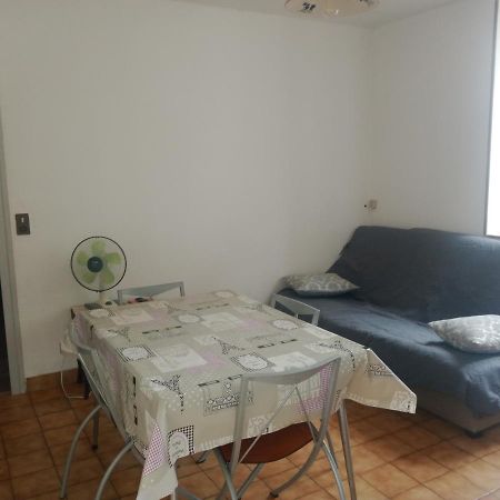 Appartement Du Jardin 생 아프리크 외부 사진