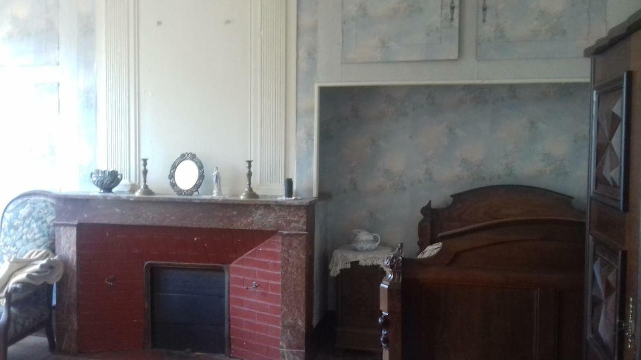 Appartement Du Jardin 생 아프리크 외부 사진